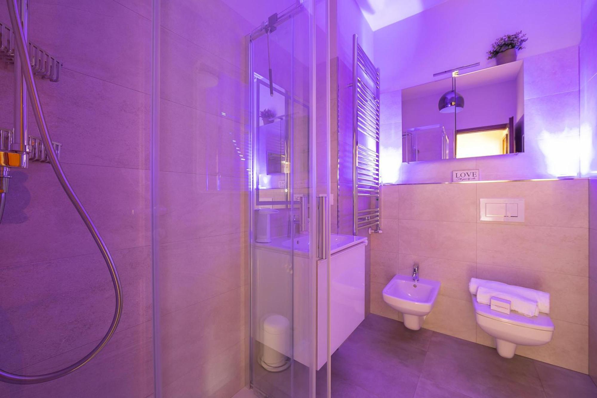 Апартаменти La Bellavista Penthouse Стреза Екстер'єр фото